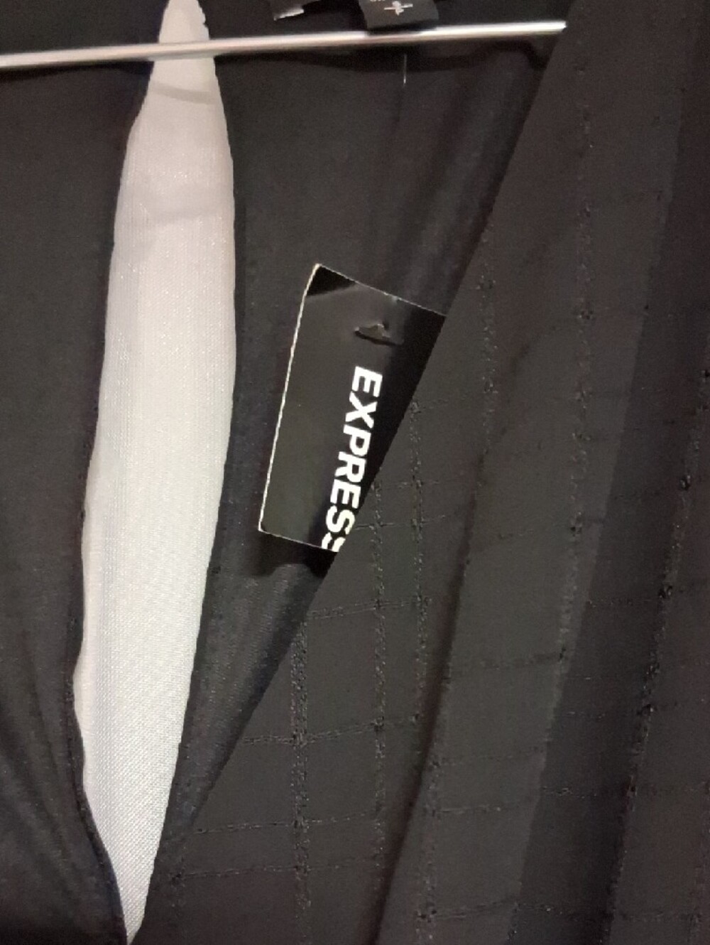 Express Black Long-Sleeve V-Neck Dress Open Back - Picture 2 of 8